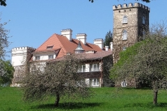 Boczna ściana pałacu w Janowicach