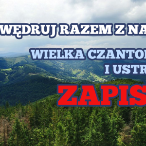Napis informujący o wycieczce na tle wzgórz porośniętych lasami