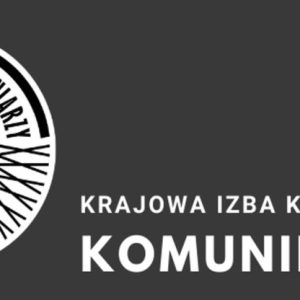 Logo Krajowej Izby Kominiarzy na szarym tle