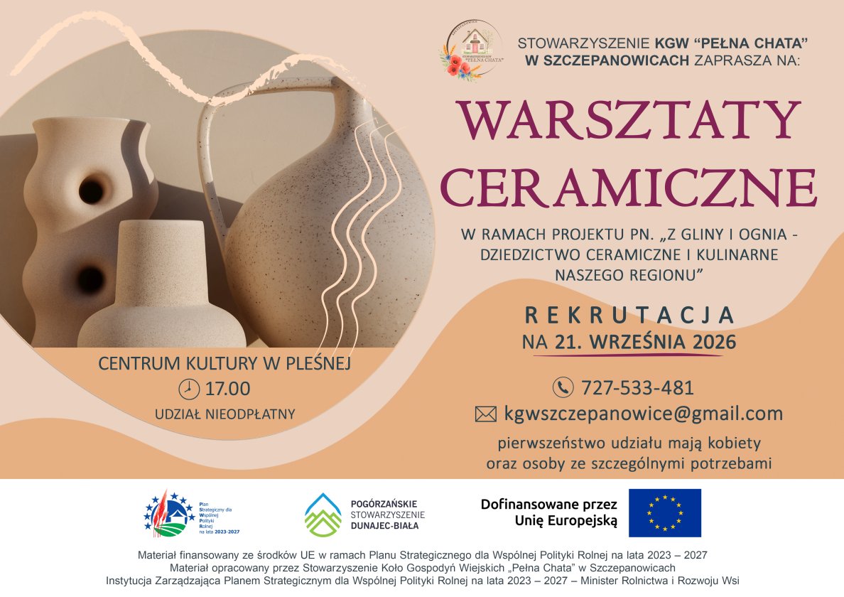 Plakat informacyjny, z lewej strony gliniane dzbany