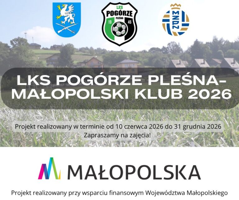Grafika informacyjna, u góry herb Gminy Pleśna i LKS Pogórze Pleśna, w tle łąka i domy na wzniesieniu